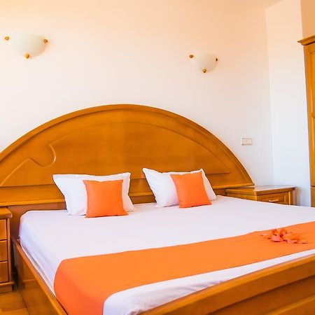 Family Hotel Elegance Arbanaszi Szoba fotó